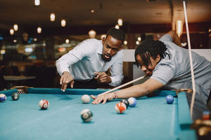 Comment une table de billard reconnaît-elle la boule blanche ?